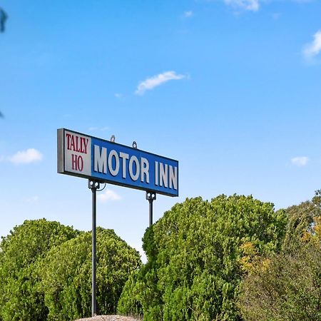 Tally Ho Motor Inn Tenterfield Exterior photo