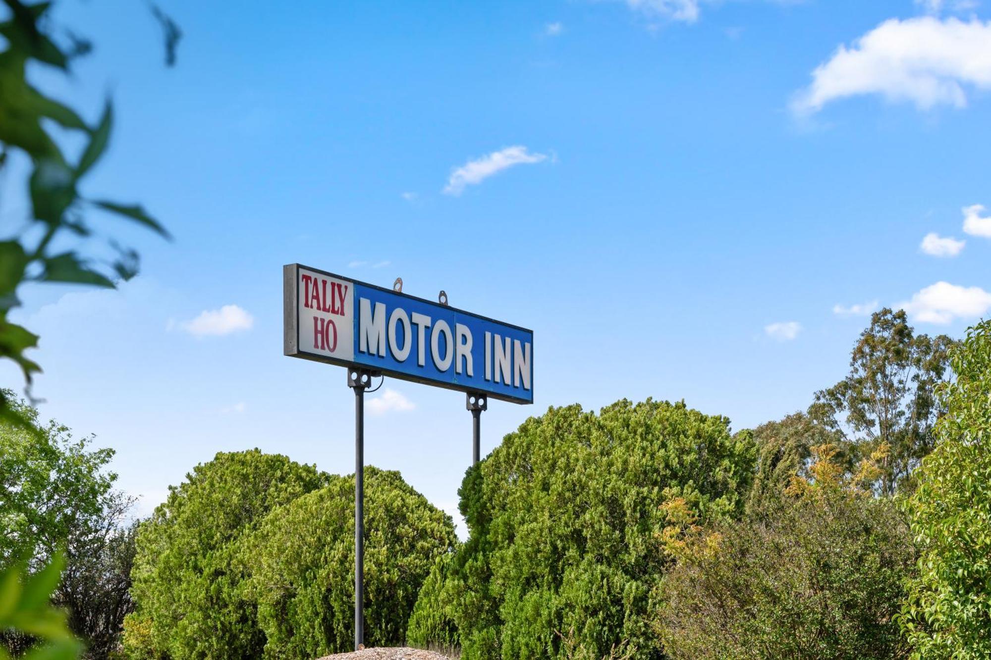Tally Ho Motor Inn Tenterfield Exterior photo