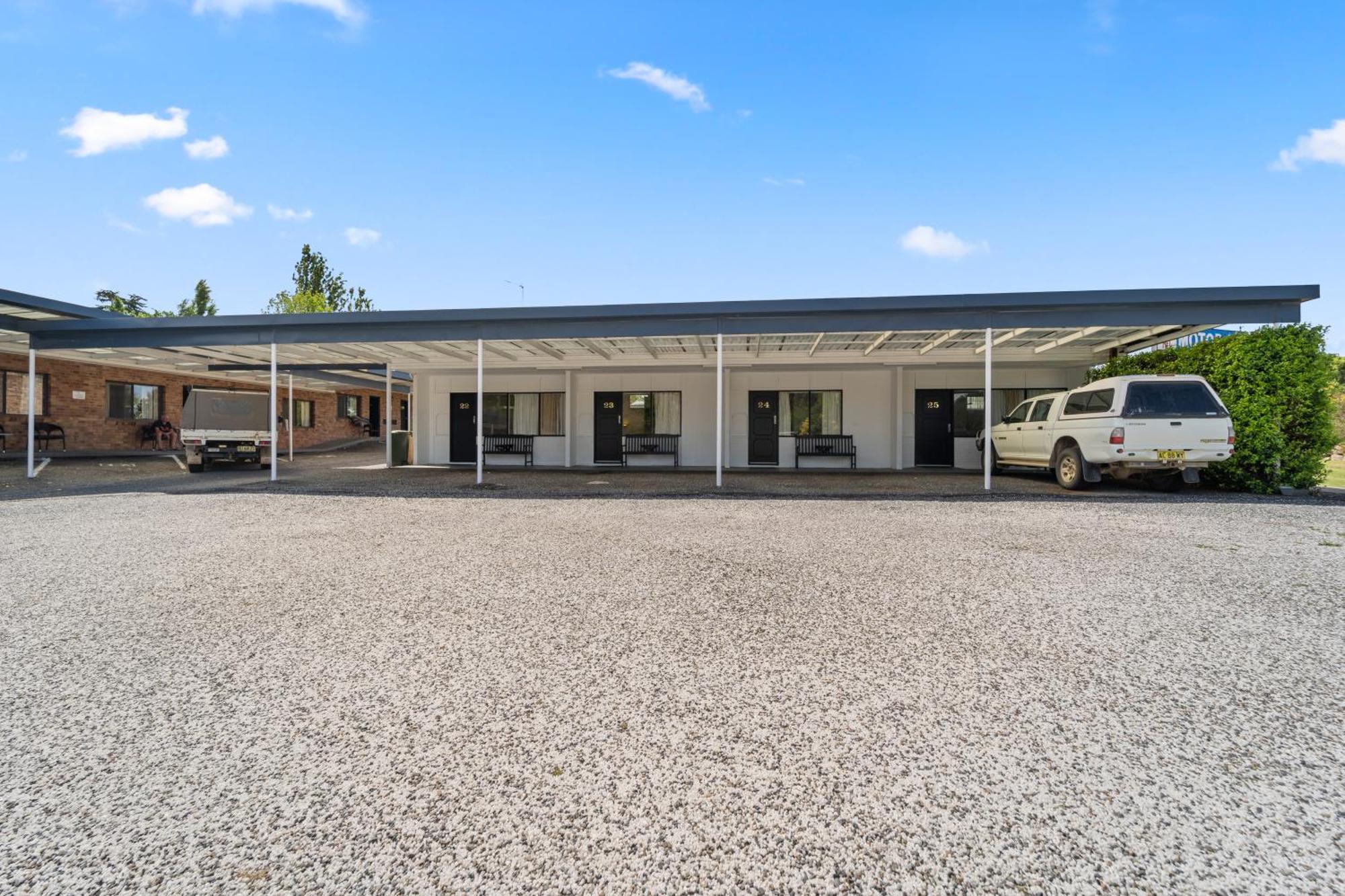 Tally Ho Motor Inn Tenterfield Exterior photo
